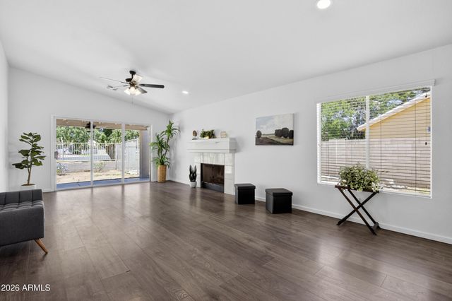 780 N SYCAMORE Place, Chandler, AZ 85224