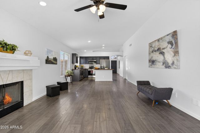 780 N SYCAMORE Place, Chandler, AZ 85224