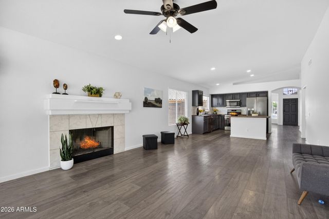 780 N SYCAMORE Place, Chandler, AZ 85224
