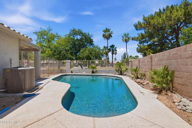 780 N SYCAMORE Place, Chandler, AZ 85224