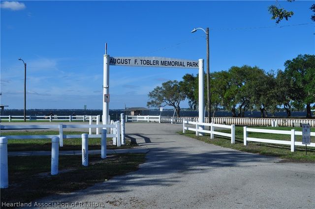 255 Tangerine Road, Lake Placid, FL 33852