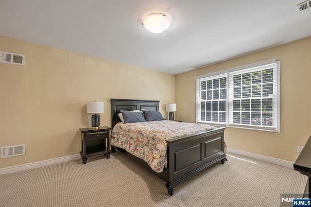 330 Airmount Avenue, Ramsey, NJ 07446