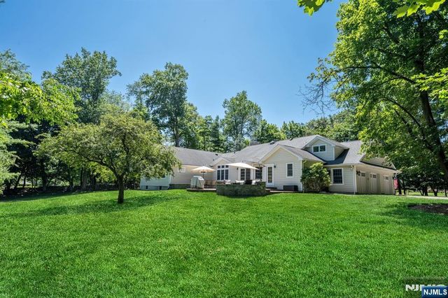 330 Airmount Avenue, Ramsey, NJ 07446