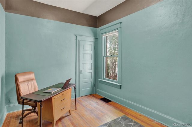 260 S Corona Street, Denver, CO 80209
