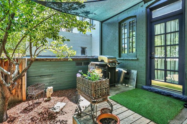 260 S Corona Street, Denver, CO 80209