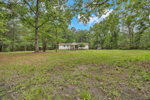 8197 Old Jacksonboro Road, Adams Run, SC 29426
