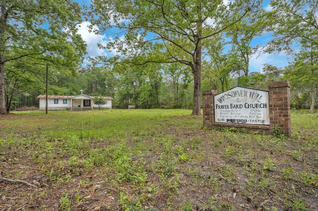 8197 Old Jacksonboro Road, Adams Run, SC 29426