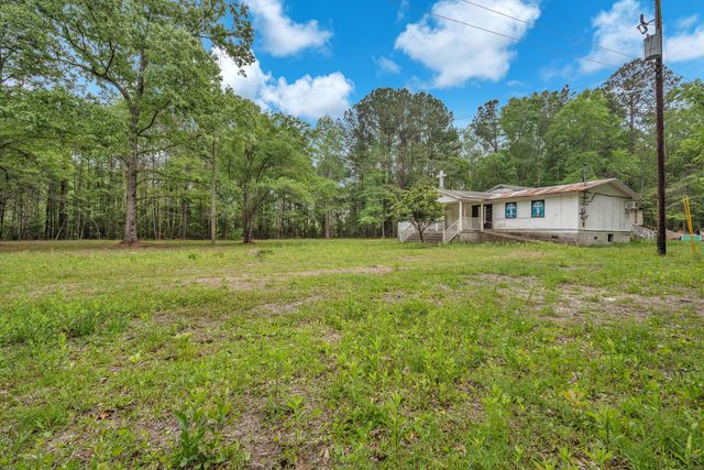 8197 Old Jacksonboro Road, Adams Run, SC 29426