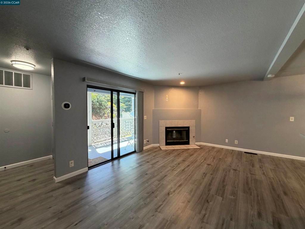 Image 10 of property listing at 113 Sea Crest Cir, Vallejo, CA 94590