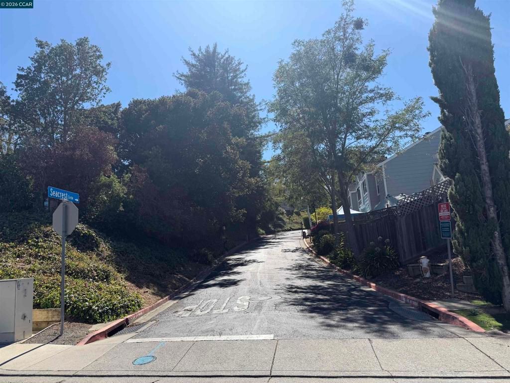 Image 23 of property listing at 113 Sea Crest Cir, Vallejo, CA 94590