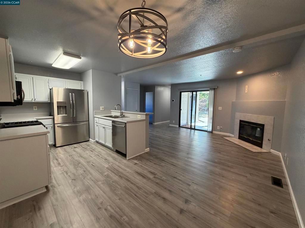 Image 8 of property listing at 113 Sea Crest Cir, Vallejo, CA 94590