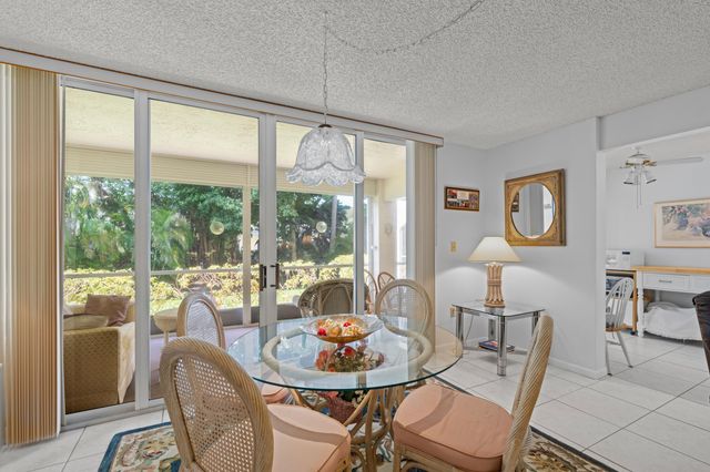 106 Half Moon Circle B1, Hypoluxo, FL 33462