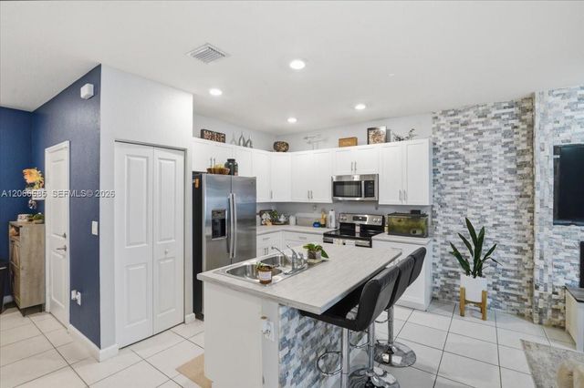 3378 W 112th Street, Hialeah, FL 33018