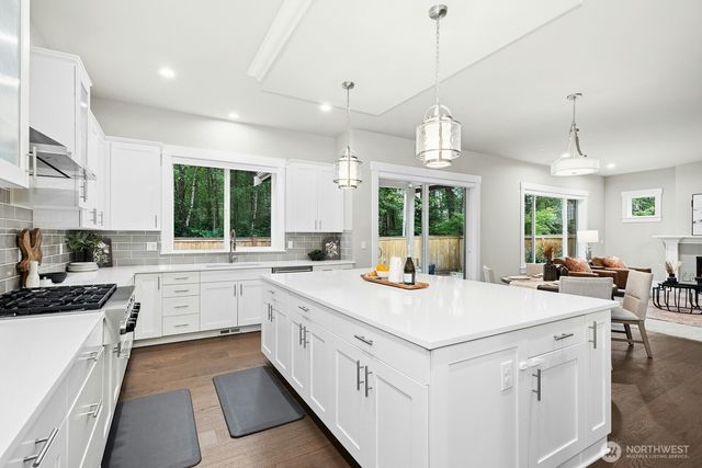 18817 175th Place SE, Renton, WA 98058