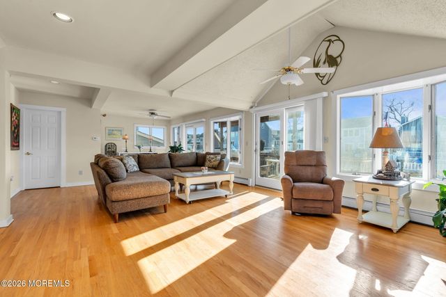 2116 Glenwood Drive, Point Pleasant, NJ 08742