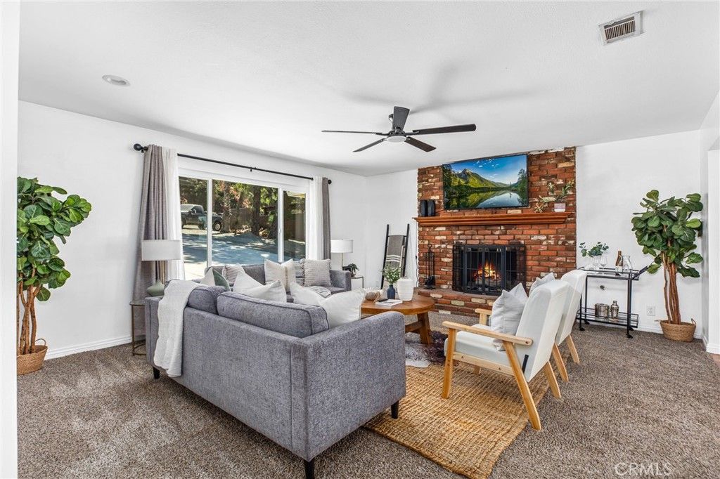 Image 12 of property listing at 4430 Crestview, Norco, CA 92860