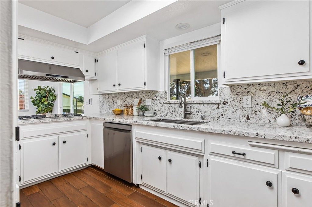 Image 21 of property listing at 4430 Crestview, Norco, CA 92860