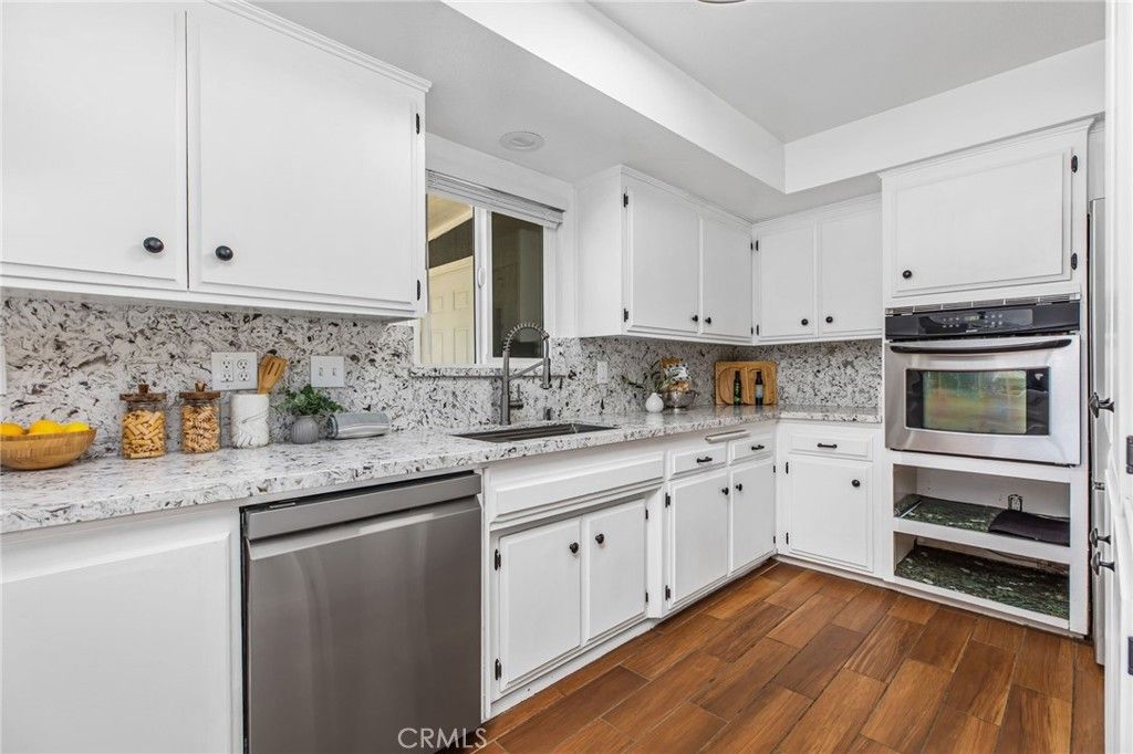 Image 22 of property listing at 4430 Crestview, Norco, CA 92860