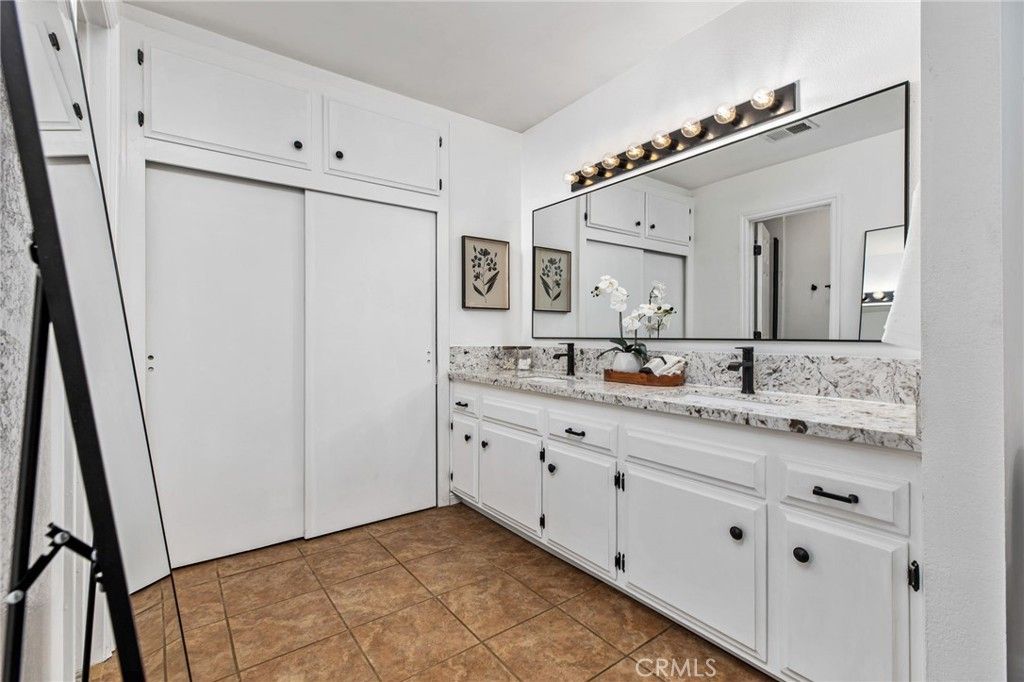 Image 33 of property listing at 4430 Crestview, Norco, CA 92860