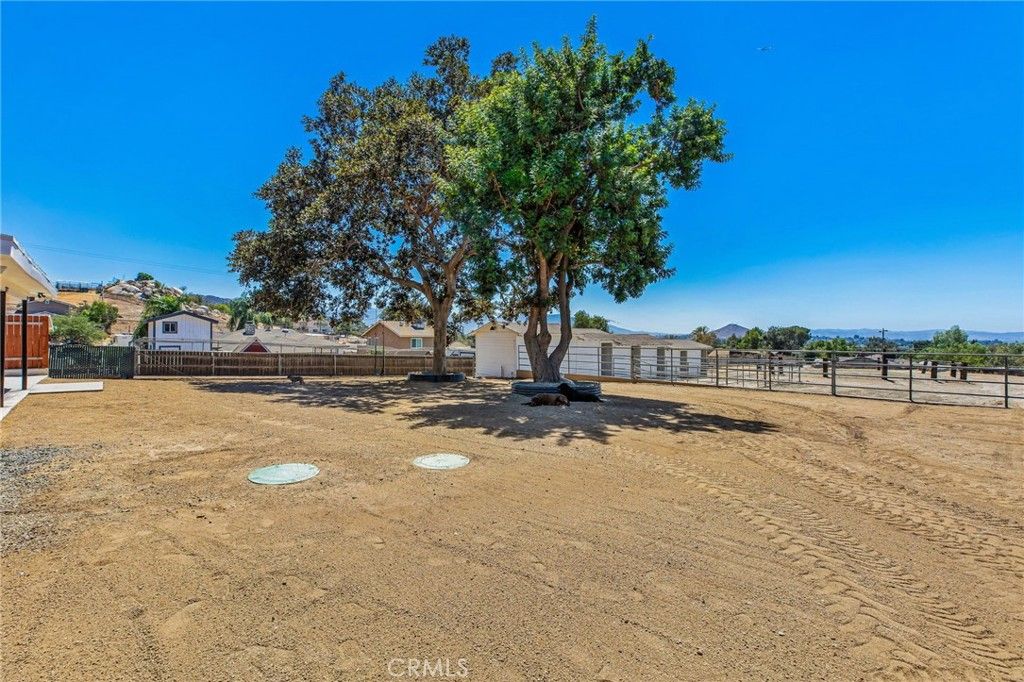 Image 41 of property listing at 4430 Crestview, Norco, CA 92860