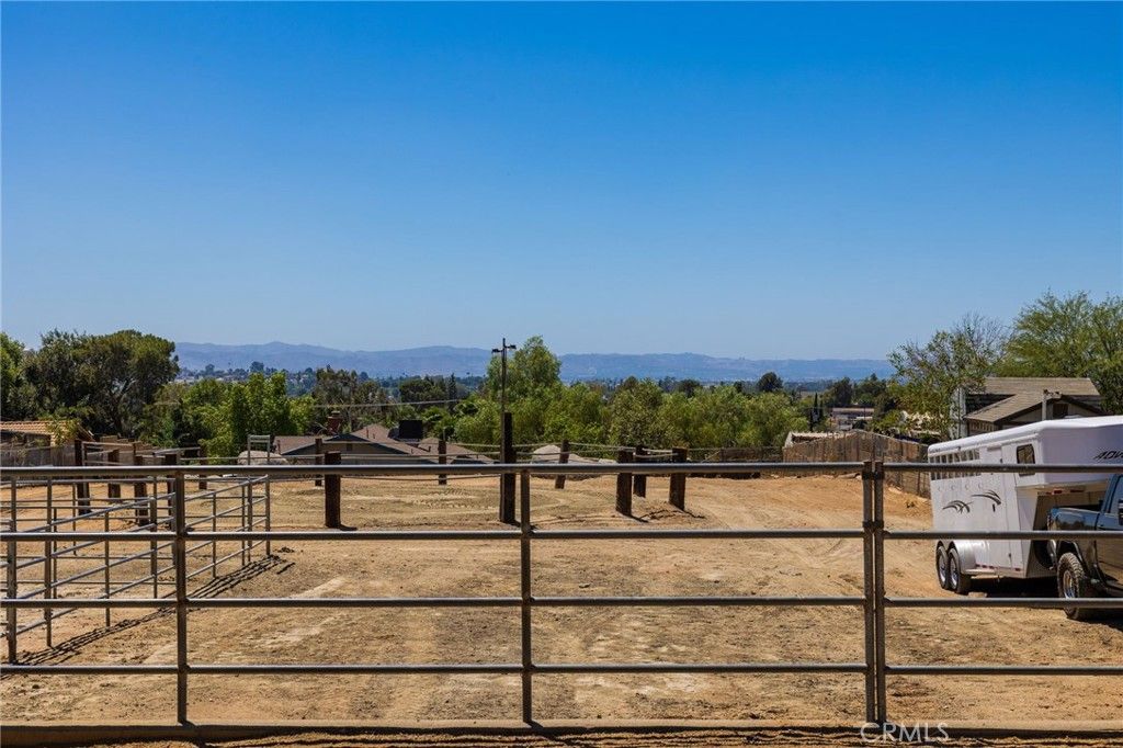 Image 43 of property listing at 4430 Crestview, Norco, CA 92860