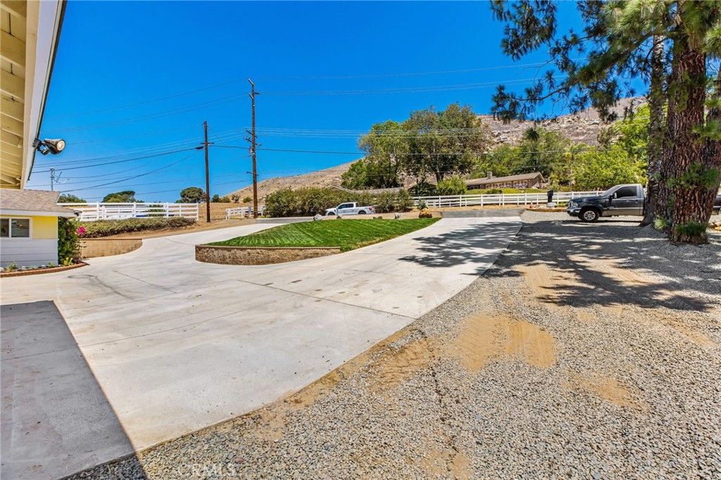 Image 5 of property listing at 4430 Crestview, Norco, CA 92860