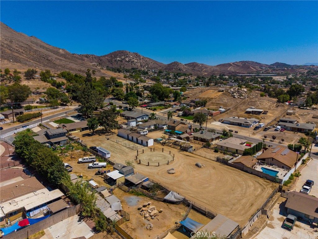 Image 66 of property listing at 4430 Crestview, Norco, CA 92860