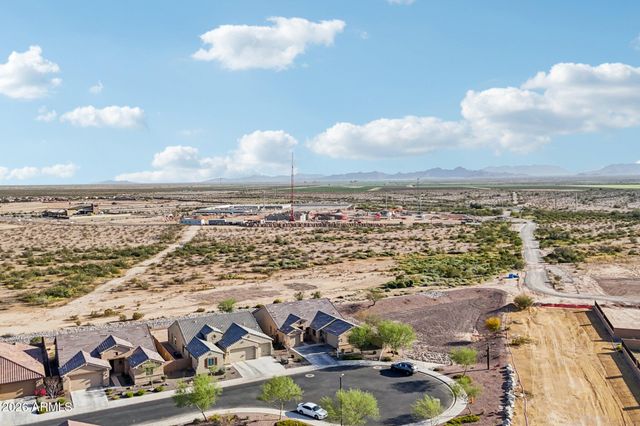 18559 W HIDDENVIEW Drive, Goodyear, AZ 85338