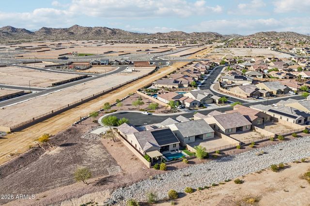 18559 W HIDDENVIEW Drive, Goodyear, AZ 85338