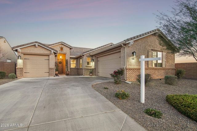 18559 W HIDDENVIEW Drive, Goodyear, AZ 85338