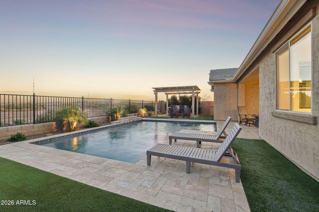 18559 W HIDDENVIEW Drive, Goodyear, AZ 85338