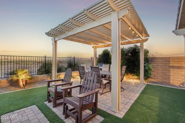 18559 W HIDDENVIEW Drive, Goodyear, AZ 85338