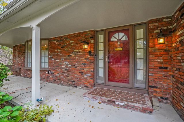 7069 Brightwood Drive, Concord, OH 44077