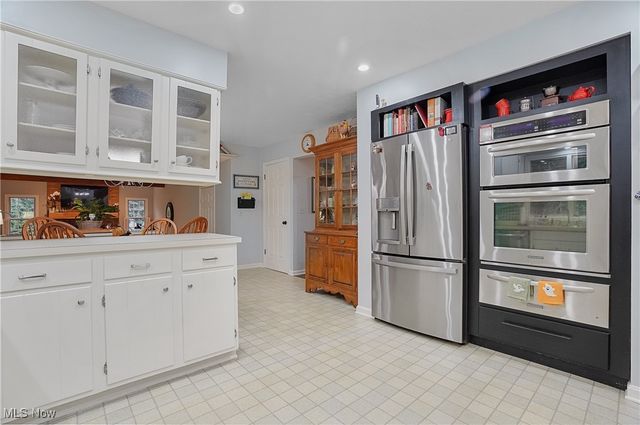 7069 Brightwood Drive, Concord, OH 44077