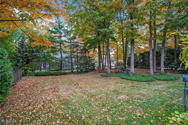 7069 Brightwood Drive, Concord, OH 44077