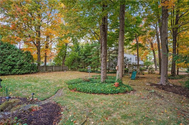 7069 Brightwood Drive, Concord, OH 44077