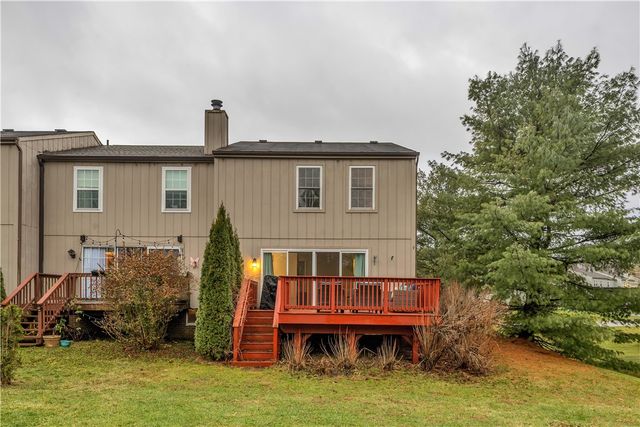 57 Monmouth Dr, Cranberry Twp, PA 16066