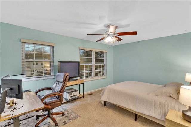 57 Monmouth Dr, Cranberry Twp, PA 16066