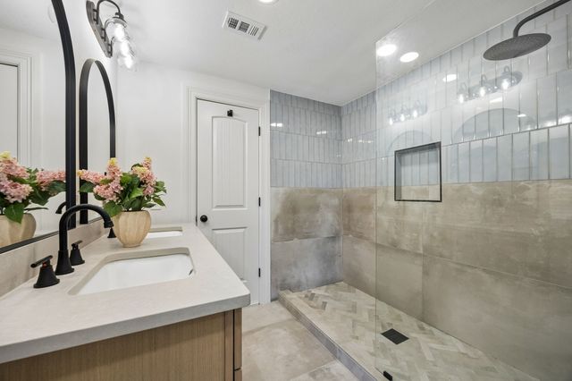 1260 Stacy Road, Fairview, TX 75069