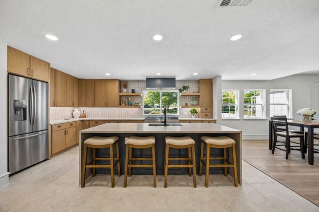 1260 Stacy Road, Fairview, TX 75069