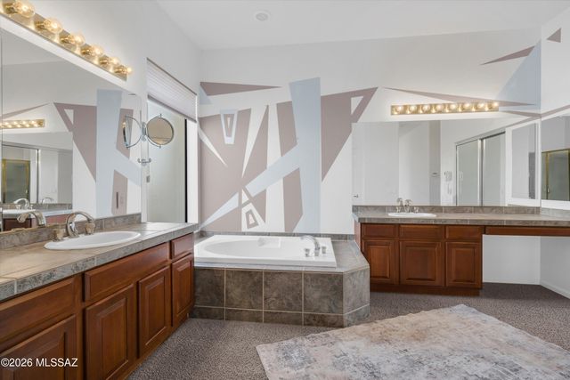 62276 E Sand Crest Drive, Tucson, AZ 85739