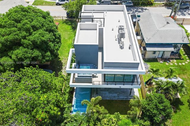 3310 Elizabeth Street, Miami, FL 33133