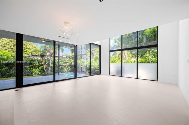 3310 Elizabeth Street, Miami, FL 33133