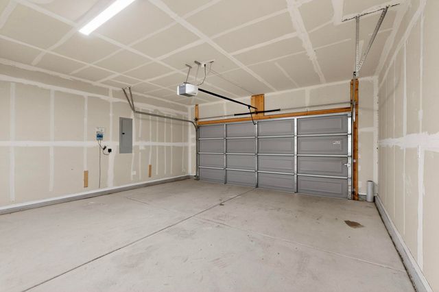 294 Adeline Avenue SW, Los Lunas, NM 87031