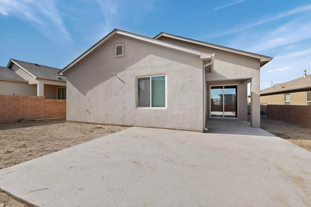 294 Adeline Avenue SW, Los Lunas, NM 87031