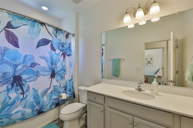 6215 VOYAGERS PLACE, Apollo Beach, FL 33572