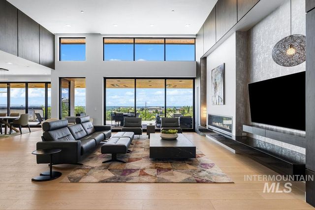 2813 E Hard Rock Drive, Boise, ID 83712