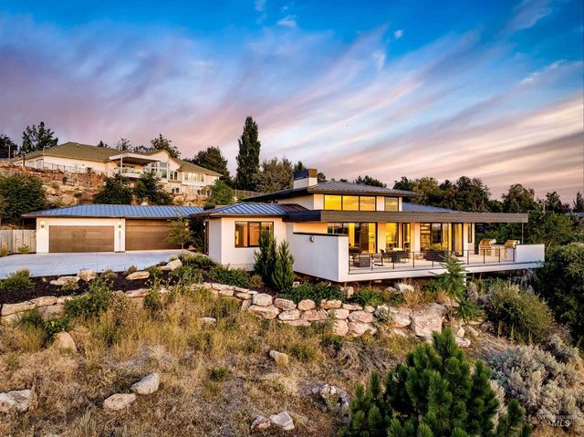 2813 E Hard Rock Drive, Boise, ID 83712