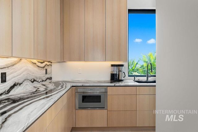 2813 E Hard Rock Drive, Boise, ID 83712