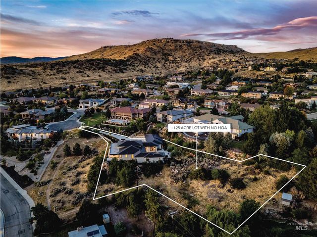 2813 E Hard Rock Drive, Boise, ID 83712